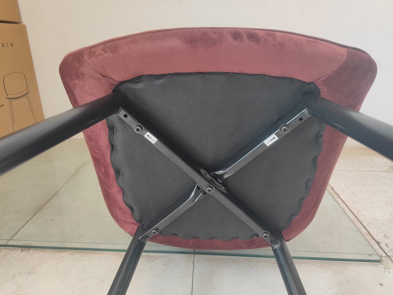 Assembling direction Assembling direction